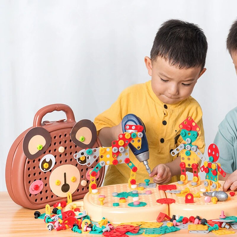 204-Piece Creative Toolbox – STEM Building Set for Kids Teeny Pandas