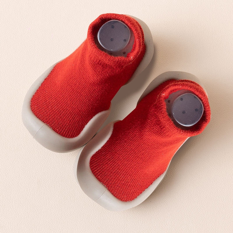 Red Low Sock Shoes – Cozy, Secure, and Perfect for Early Walkers Teeny Pandas