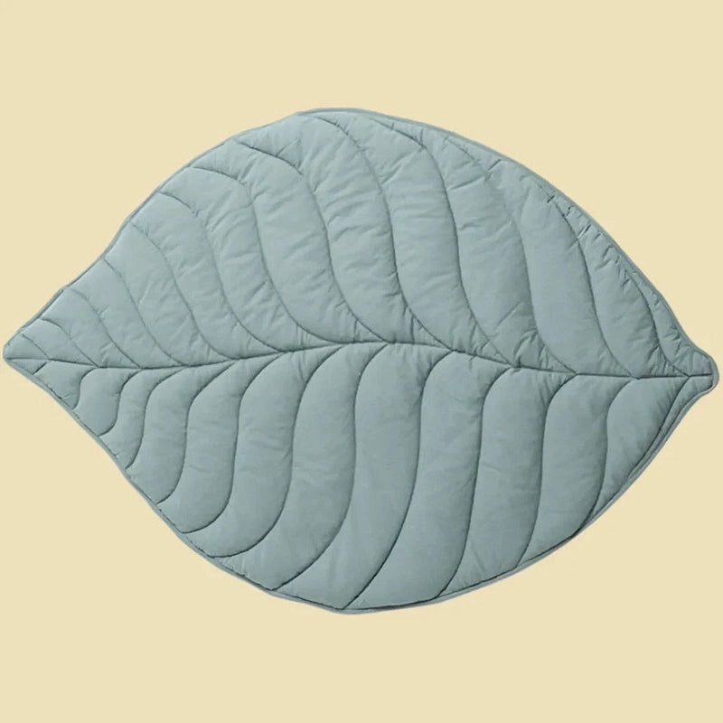 Cotton Leaf-Shaped Baby Play Mat – Soft, Safe, and Stylish for Crawling Teeny Pandas