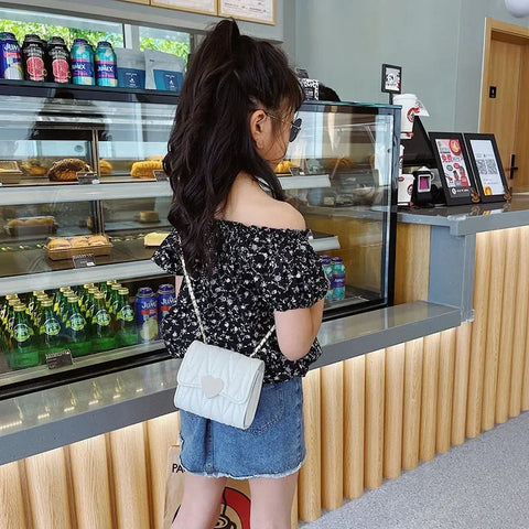 Small Fashion Heart Shoulder Bags for Baby Girls