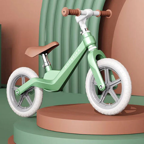 Outdoor Children's Balance Bike with Inflatable Tires