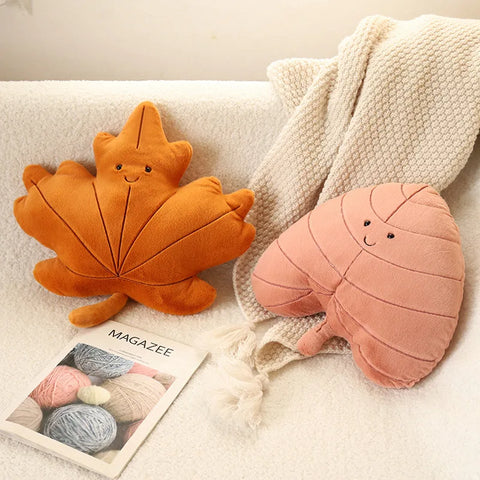 Creative Simulation Leaves Plush Hug Pillow – Cartoon Maple Leaf Plushies