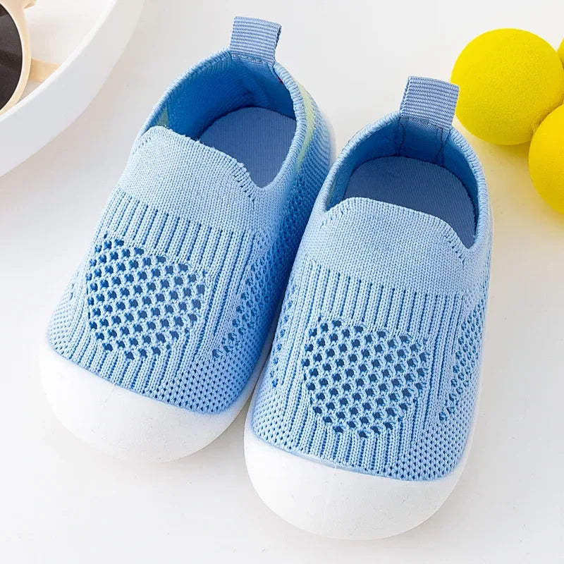 Breatheable Kids Shoes - With Solid and Non-Slip Sole! Teeny Pandas