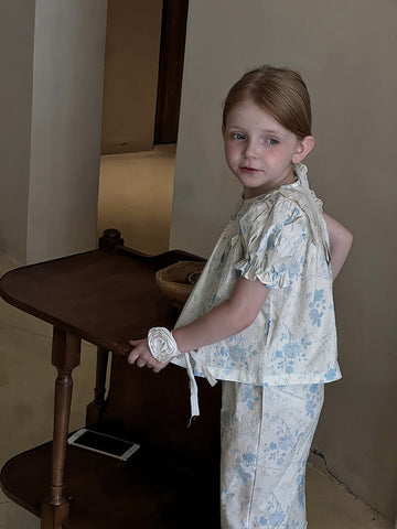 Vintage Kid Girl Lolita Floral Lace Pajama Set – Puff Sleeve Sleepwear