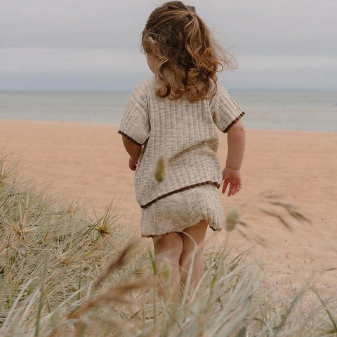 Summer Autumn Baby Girls Knitted Clothing Set – Short Sleeved Pullover Tops + Shorts