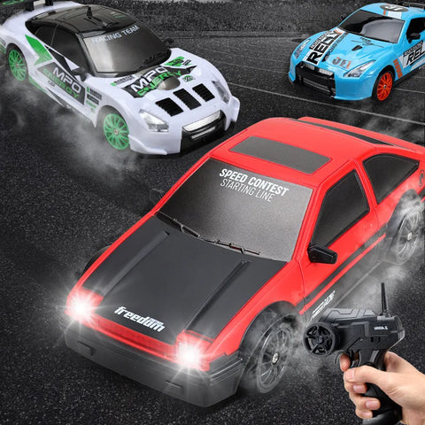Kids Drift Racing Car with LED Lights 1/24 - 360° Spins & Drifts Teeny Pandas