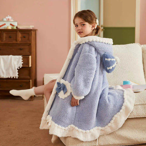 Hooded Kids Bathrobe for Girls – Winter Flannel Princess Nightgown