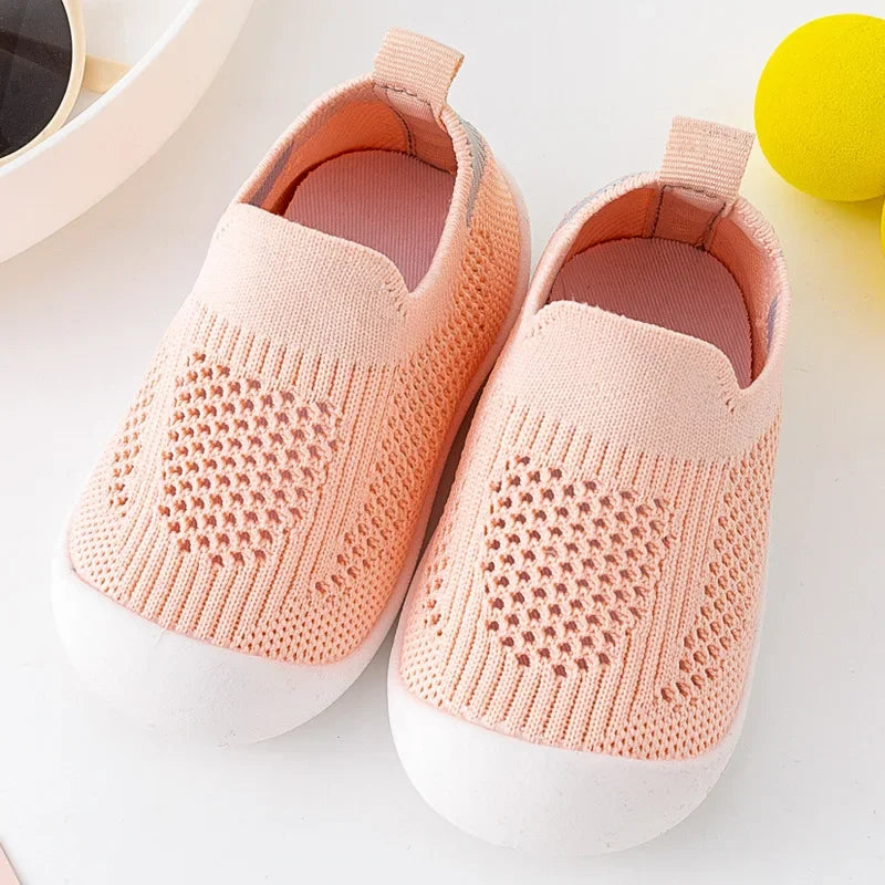 Breatheable Kids Shoes - With Solid and Non-Slip Sole! Teeny Pandas