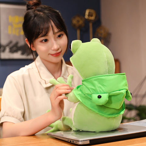 Kawaii Cloak Frog Plush Toy – Soft Stuffed Animal Hug Pillow