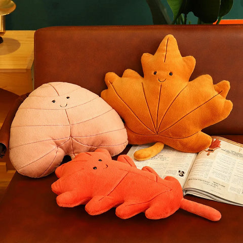 Creative Simulation Leaves Plush Hug Pillow – Cartoon Maple Leaf Plushies