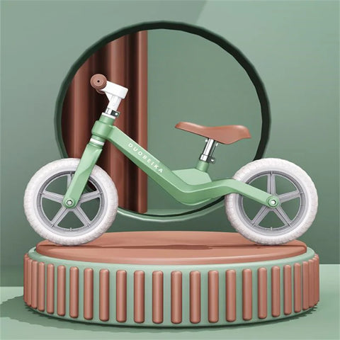 Outdoor Children's Balance Bike with Inflatable Tires
