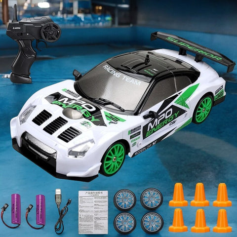 Kids Drift Racing Car with LED Lights 1/24 - 360° Spins & Drifts Teeny Pandas