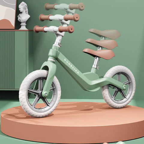 Outdoor Children's Balance Bike with Inflatable Tires