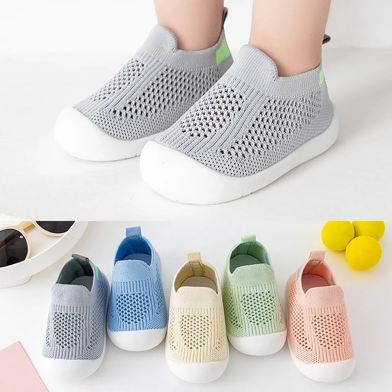 Breatheable Kids Shoes - With Solid and Non-Slip Sole! Teeny Pandas