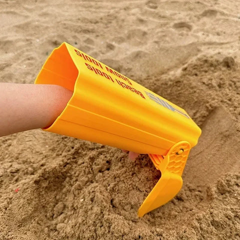 Kids Grip Hand Shovel – Perfect for Sand and Snow Adventures! Teeny Pandas