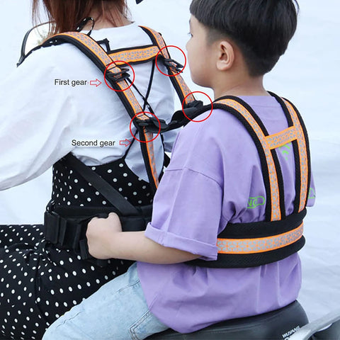 Children's Motorcycle Harness Belt - Adjustable Non-slip Protection with Rear Seat Grab Handle