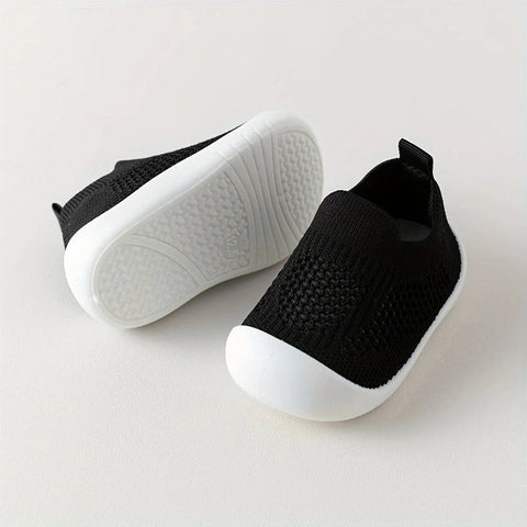 Winter Black Low Sock Shoes – Soft, Warm & Non-Slip Teeny Pandas