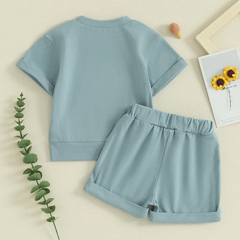 2-Piece Outfit Set for Boys – Solid Color Pocket T-Shirt & Elastic Shorts for Summer